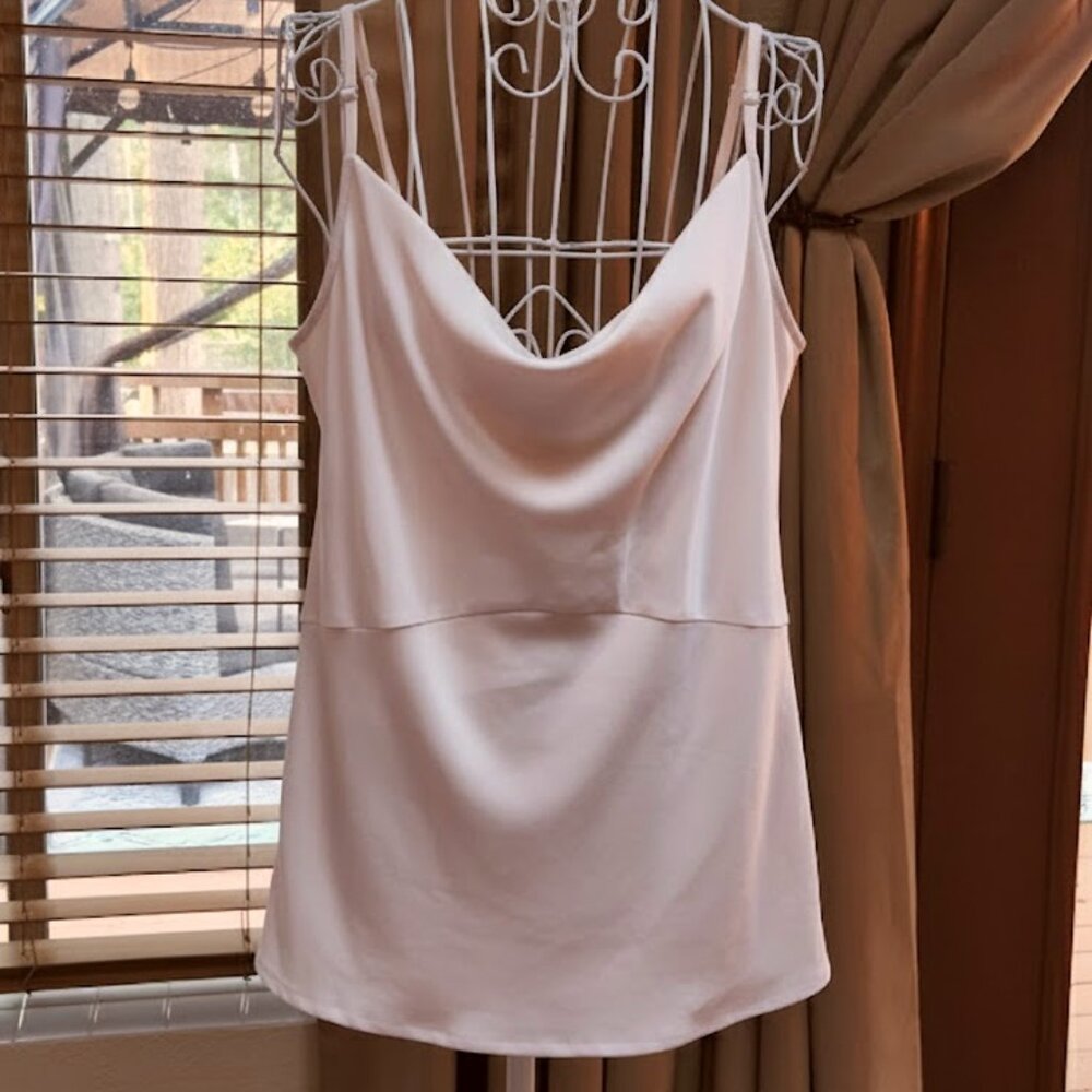 NWT Anthropologie cowl neck cam sz XL very pale pink